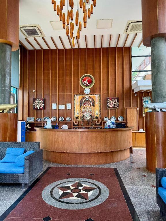 Phi Phi Nice Beach Hotel Hip Bagian luar foto